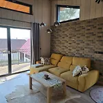 Luxusny Karolina * Telgárt