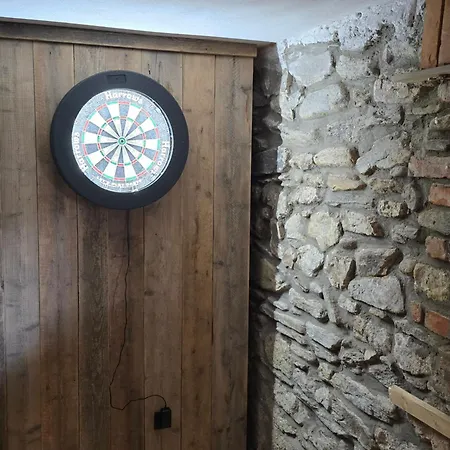 Luxusny Karolina شقة *