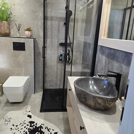 Luxusny Karolina Telgárt