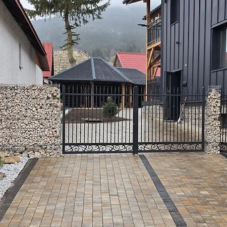 Luxusny Karolina Апартаменты