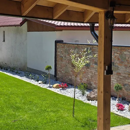 Luxusny Karolina شقة *